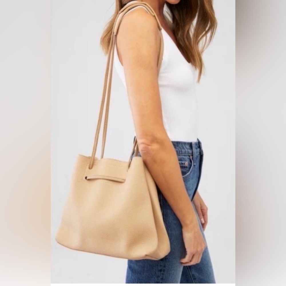 8 Other Reasons Pebbled Tote tan  cream color